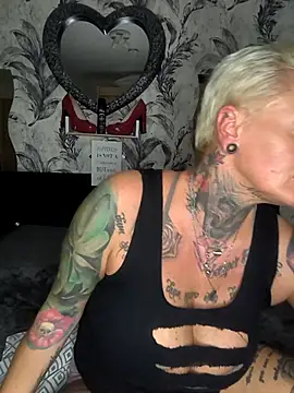 InkedMissLaBaehm online show from 07.09.26