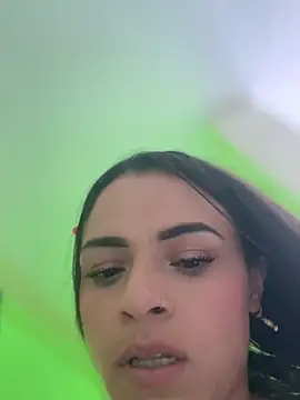 Snapshot of _Melany_Martinez chatting on 06.17.26 Melany Martinez online show from 06.17.26