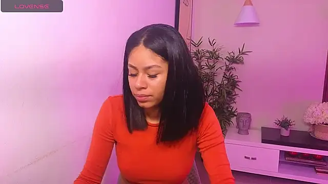 Snapshot of _Celeste_Hill chatting on 08.04.26 Celeste Hill online show from 08.04.26