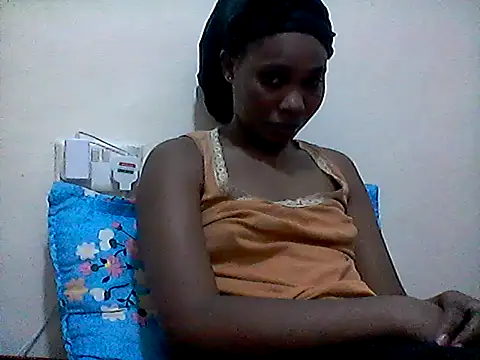 Snapshot of Afrikanshe chatting on 06.26.26 Afrikanshe online show from 06.26.26