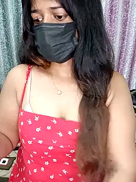 Snapshot of Gauri_Xx chatting on 07.19.26 Gauri Xx online show from 07.19.26