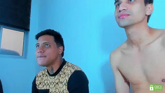 Snapshot of Alejandro_and_Deiby chatting on 07.22.26 Alejandro and Deiby online show from 07.22.26