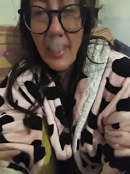 SweetMelkyamateur online show from 06.13.26