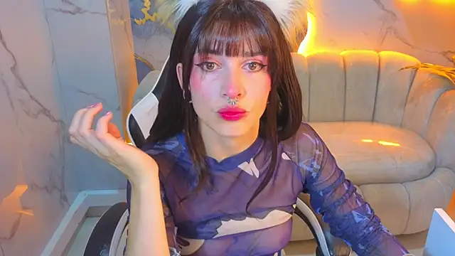 Snapshot of Lily_Tx chatting on 06.19.26 Lily Tx online show from 06.19.26