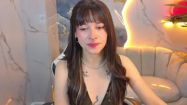 Snapshot of Lily_Tx chatting on 07.05.26 Lily Tx online show from 07.05.26