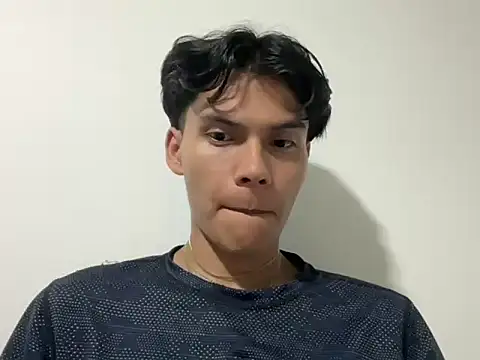 AlexKenm online show from 06.12.26
