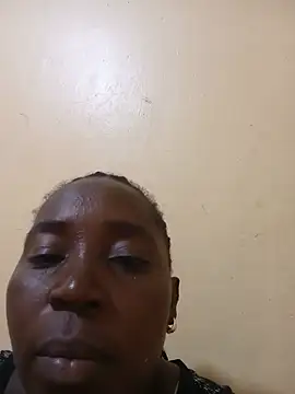 Miapound240 online show from 06.14.26