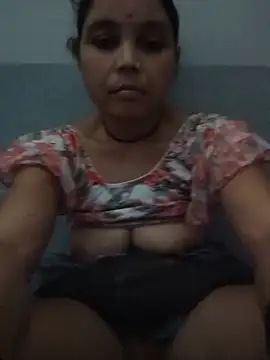 Snapshot of Hot_bhabi022 chatting on 07.21.26 Hot bhabi022 online show from 07.21.26