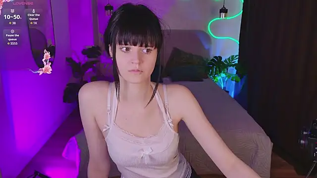 Michelle Rain online show from 07.07.26