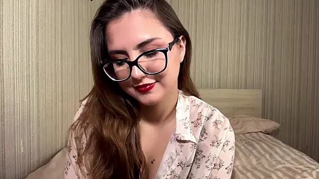 Snapshot of Mina_Aston chatting on 06.24.26 Mina Aston online show from 06.24.26