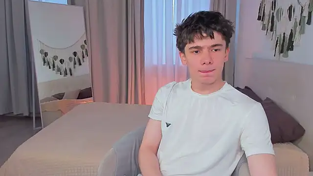 Ethan Crowe online show from 07.21.26