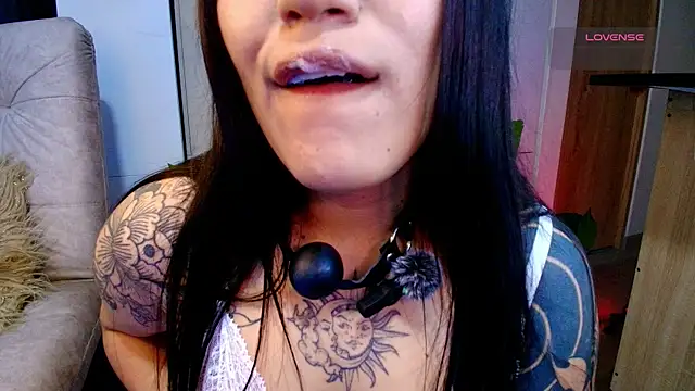 Snapshot of Neytiri_Ss chatting on 07.04.26 Neytiri Ss online show from 07.04.26
