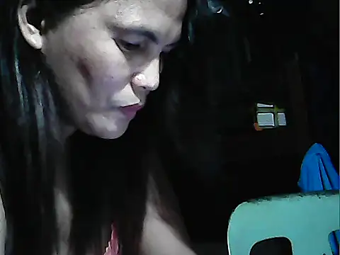 Snapshot of Scarletkiss01 chatting on 08.04.26 Scarletkiss01 online show from 08.04.26
