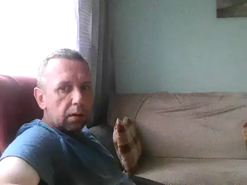 Snapshot of RafalekRozmarynowski81 chatting on 06.21.26 RafalekRozmarynowski81 online show from 06.21.26