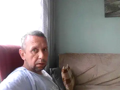 Snapshot of RafalekRozmarynowski81 chatting on 07.03.26 RafalekRozmarynowski81 online show from 07.03.26