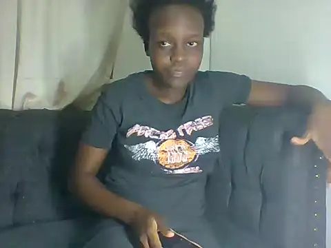 Snapshot of Sexylov25 chatting on 07.16.26 Sexylov25 online show from 07.16.26