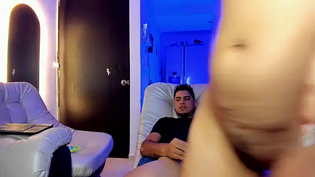 Cat couplee69 online show from 07.11.26