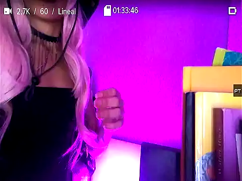 Snapshot of xLilyAngelx_ chatting on 07.30.26 xLilyAngelx online show from 07.30.26