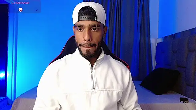 Snapshot of Damiano_walker chatting on 06.30.26 Damiano walker online show from 06.30.26
