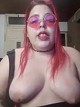 Snapshot of cathlynnfuego chatting on 06.18.26 cathlynnfuego online show from 06.18.26