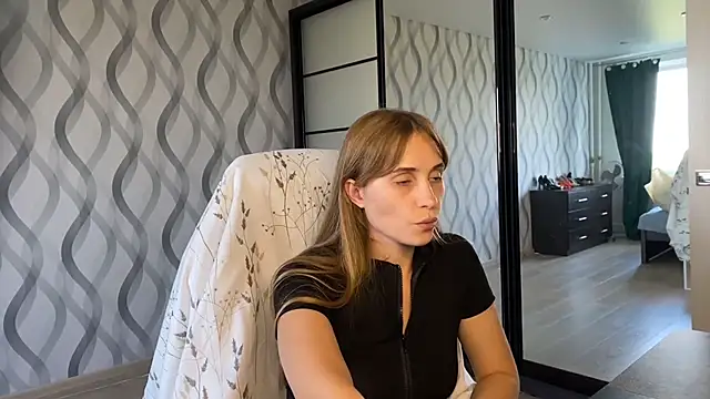 Miss Luna meow online show from 07.14.26