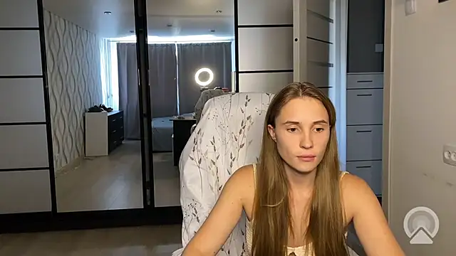 Miss Luna meow online show from 07.31.26