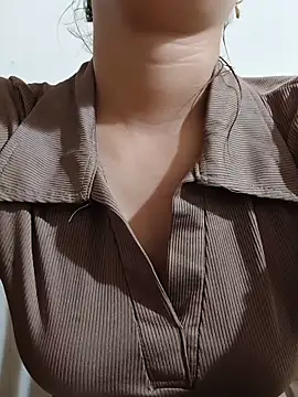Snapshot of Hera_ruby chatting on 06.17.26 Hera ruby online show from 06.17.26