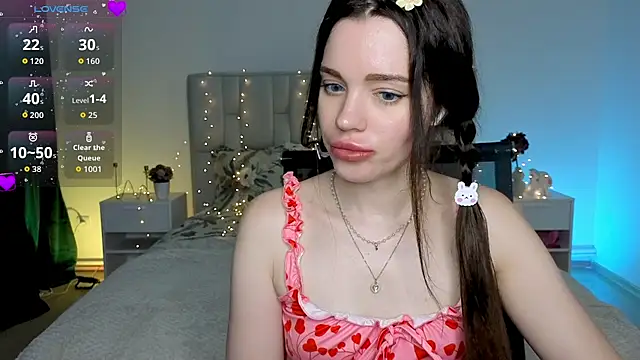 Snapshot of Little_cuti1e chatting on 06.24.26 Little cuti1e online show from 06.24.26