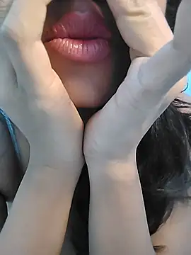 Snapshot of Cherrysensual chatting on 07.24.26 Cherrysensual online show from 07.24.26