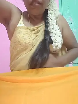 Snapshot of Tamilsexy35 chatting on 06.25.26 Tamilsexy35 online show from 06.25.26