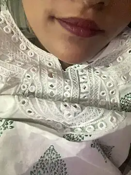 Snapshot of 5336Preetkaur873 chatting on 06.18.26 5336Preetkaur873 online show from 06.18.26