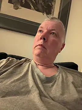 Snapshot of cumboy chatting on 05.01.26 cumboy online show from 05.01.26