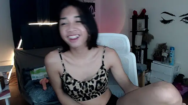 Snapshot of ivoryhotcummerxxx chatting on 07.01.26 ivoryhotcummerxxx online show from 07.01.26