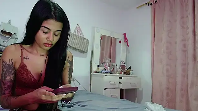 mia romanoft online show from 07.25.26