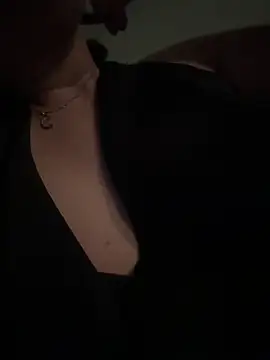 Snapshot of Sexyfemm_ chatting on 07.17.26 Sexyfemm online show from 07.17.26