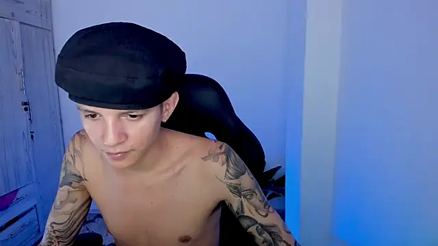 tylerrnova online show from 07.11.26
