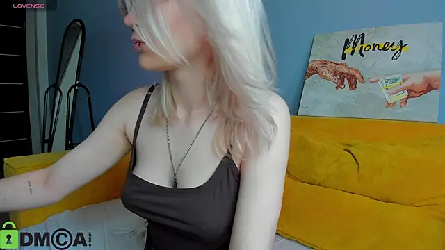 Nika-Smith online show from 06.27.26