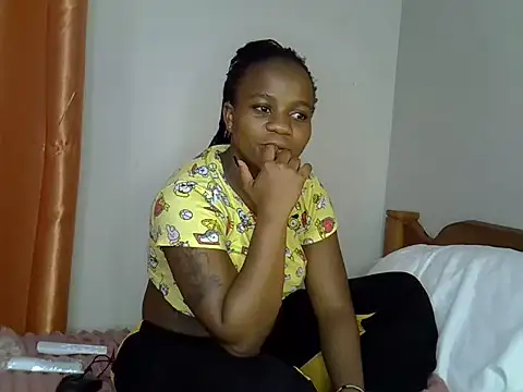Curvydollyy online show from 06.17.26