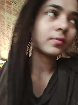 Snapshot of Simran_143 chatting on 07.12.26 Simran 143 online show from 07.12.26