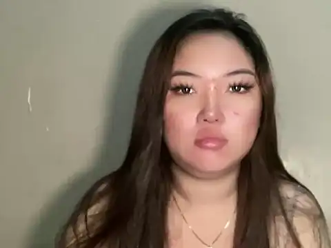 Snapshot of Youknow_imperfect chatting on 06.18.26 Youknow imperfect online show from 06.18.26