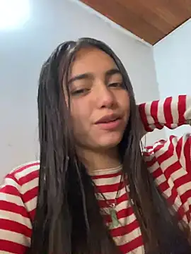 Snapshot of Julia_valentina chatting on 07.05.26 Julia valentina online show from 07.05.26