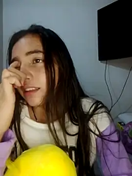 Snapshot of Julia_valentina chatting on 07.21.26 Julia valentina online show from 07.21.26