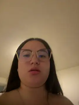 Snapshot of Aria_Rose_ chatting on 08.03.26 Aria Rose online show from 08.03.26