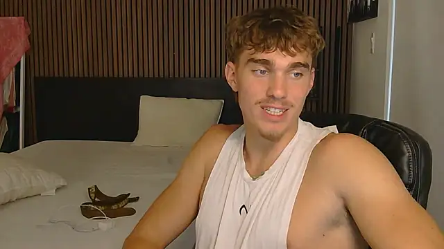 Snapshot of TheNicoRyder chatting on 07.28.26 TheNicoRyder online show from 07.28.26