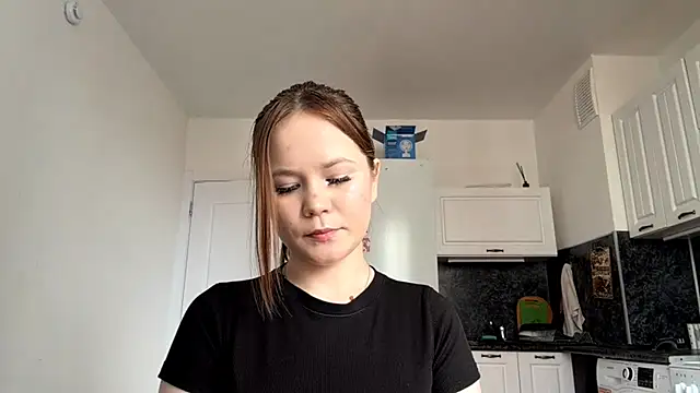 LauranAngelbeck online show from 06.23.26