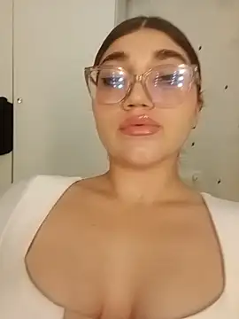 Violettvans3233 online show from 06.19.26