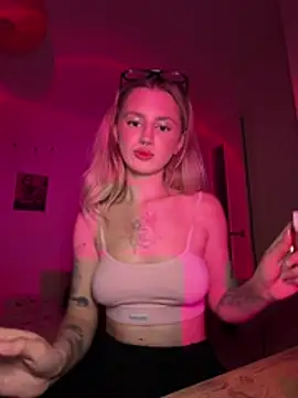 blondiedoll online show from 07.04.26