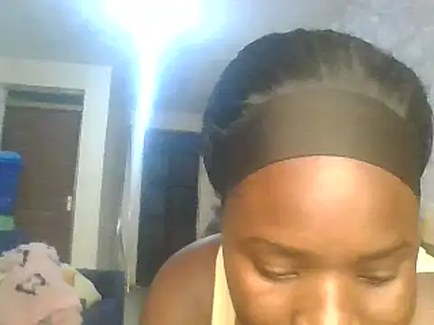 Snapshot of cassie_reborn001 chatting on 07.28.26 cassie reborn001 online show from 07.28.26