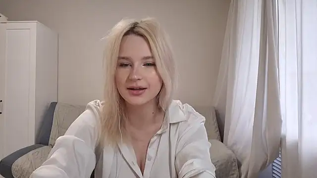 BloomMoon online show from 06.23.26