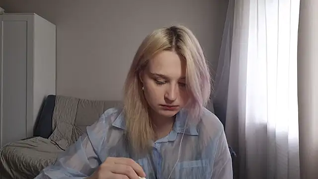 BloomMoon online show from 06.26.26